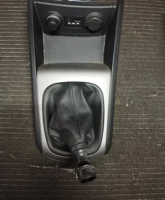 Hyundai i30 Gear shifter/selector 9612028000 FDMC091104005 2R000