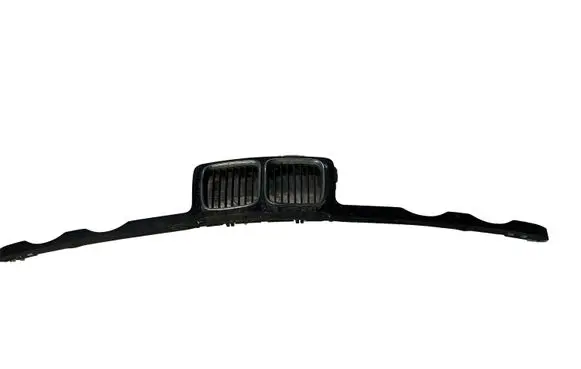 BMW 5 E34 Front bumper upper radiator grill