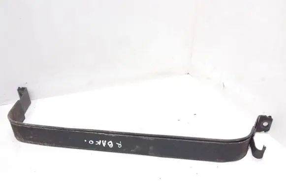 Fuel tank mounting bracket