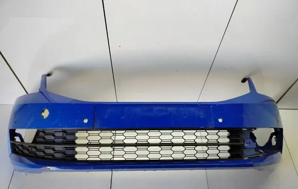 Skoda Octavia Mk3 (5E) Front bumper 5E0807221N