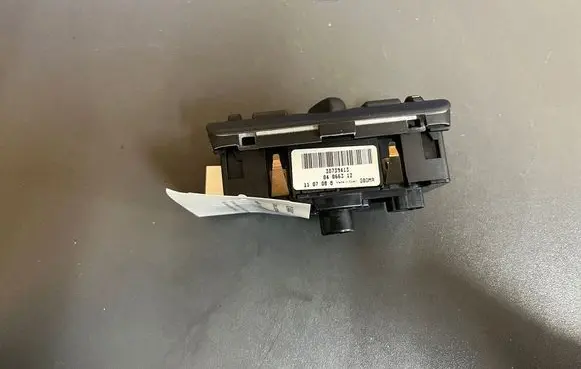 Volvo V60 Light switch 30739413 04066312