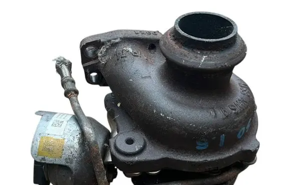 Volvo V40 Turbo 9686120680