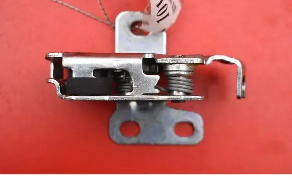 Tailgate/trunk/boot lock/catch/latch
