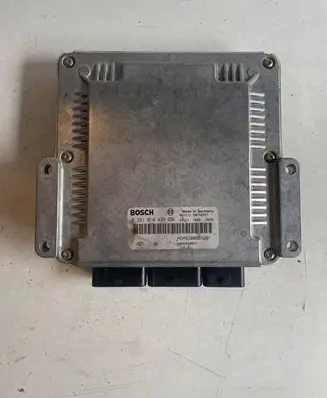 Mitsubishi Pajero Engine control unit/module MR507872