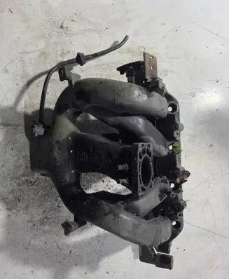 Ford Mondeo MK I Intake manifold 938F9424LE