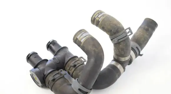 Audi A5 Engine coolant pipe/hose 8W0819257