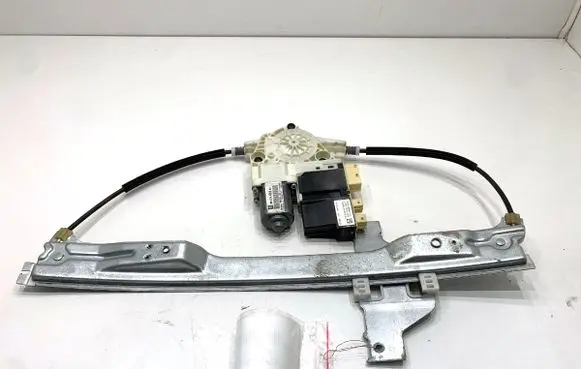 Citroen C4 I Front door window regulator with motor 9657133680