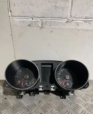 Volkswagen Golf VI Speedometer (instrument cluster) 5K6920870C 0919012539