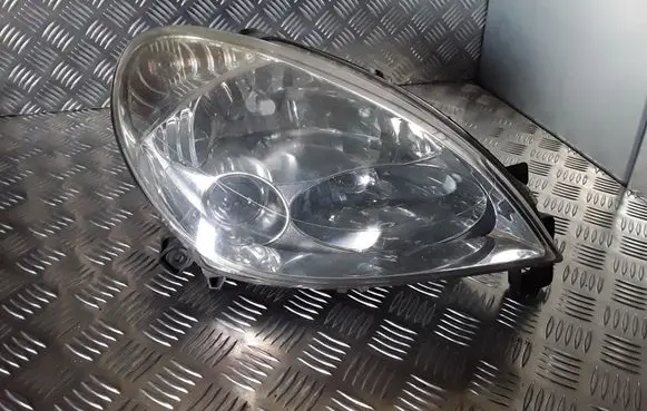 Citroen Xsara Headlight/headlamp 9637082380