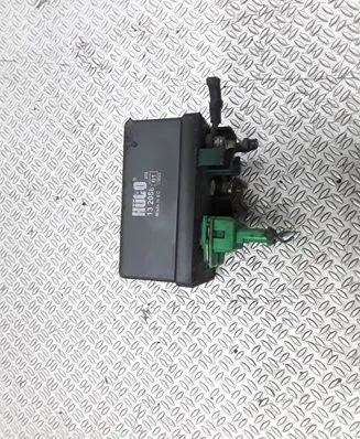 Citroen C8 Glow plug pre-heat relay 132088