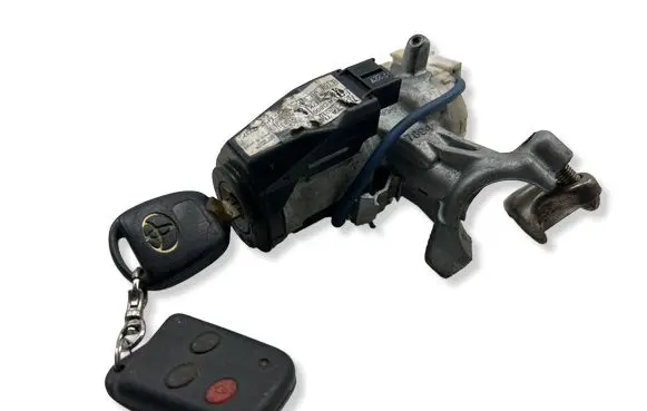 Toyota Yaris Ignition lock 7863B