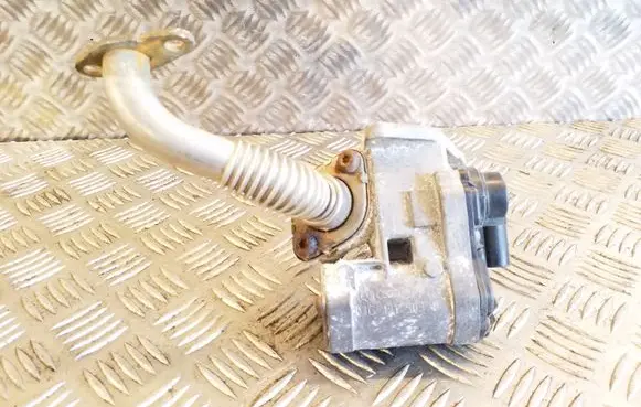 Audi A3 S3 A3 Sportback 8P EGR valve 03C131503B