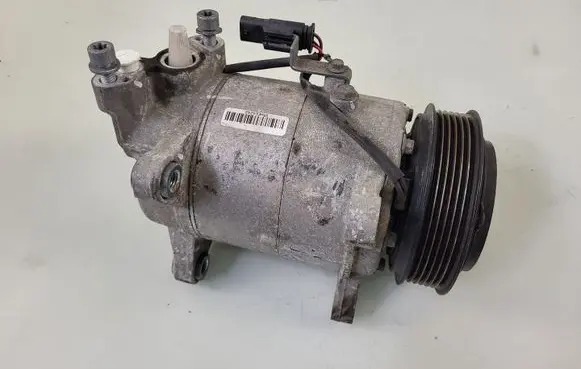 BMW 2 F45 Air conditioning (A/C) compressor (pump) 151014-1858