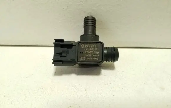 Opel Zafira C Air pressure sensor 0265005321 20876799