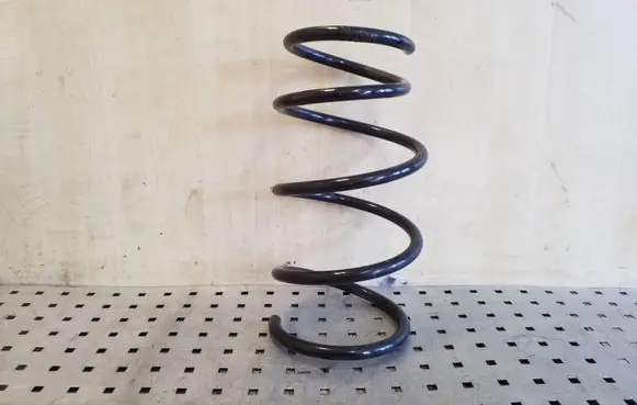 BMW X3 E83 Front coil spring