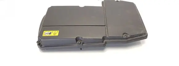 Mercedes-Benz C W203 Fuse box cover A2045840047
