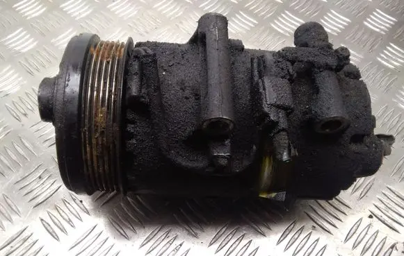 Ford Focus Air conditioning (A/C) compressor (pump) 3M5H19D629