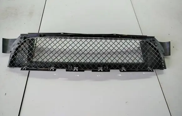 BMW 3 E46 Front bumper lower grill 7896273