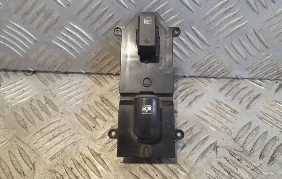 Hyundai Santa Fe Electric window control switch 371510