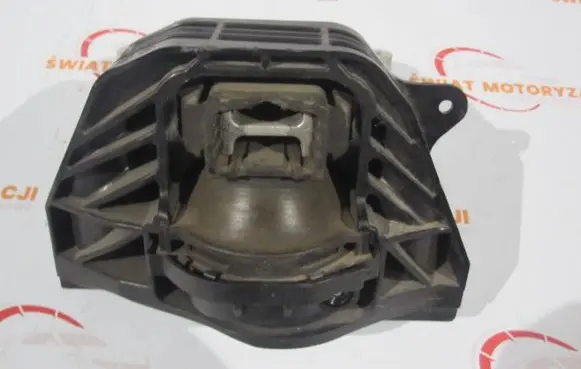 Jeep Avenger Engine mount vacuum valve 