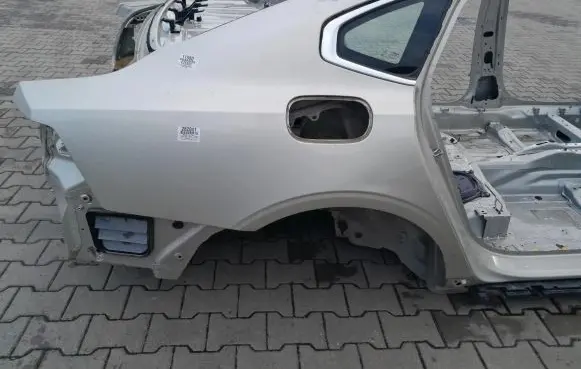 Volvo S90, V90 Rear mudguard 