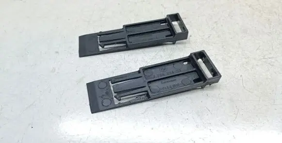 BMW 7 E65 E66 Radiator mount bracket 7788324