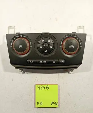 Mazda 3 I Central console control unit K1900BE4