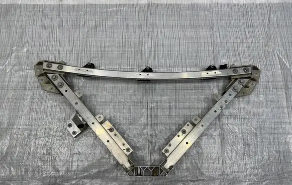 Maserati GranTurismo Intercooler air guide/duct channel