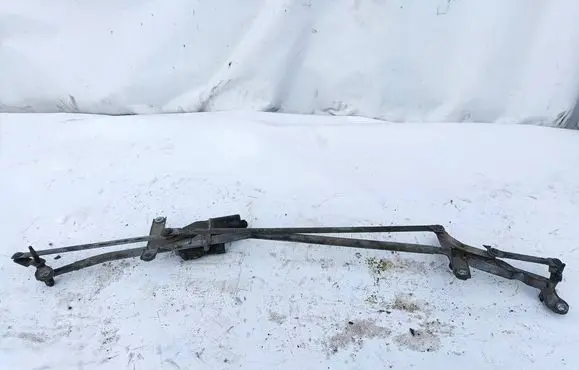 Mercedes-Benz Vito Viano W639 Front wiper linkage and motor 