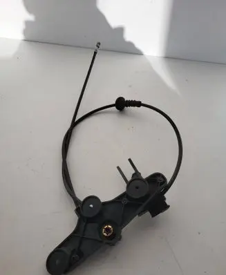 BMW 3 E90 E91 Engine bonnet (hood) release handle 7071707