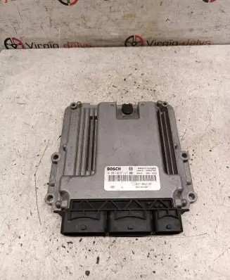 Dacia Dokker Engine control unit/module 237102213R 237102720R 1039S57881