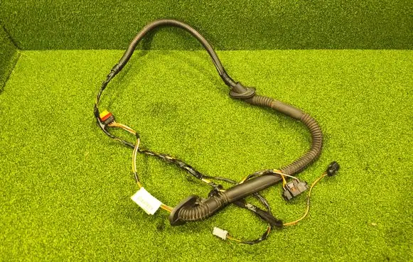 Renault Master III Rear door wiring loom 240518642R C478642R 5323EQB