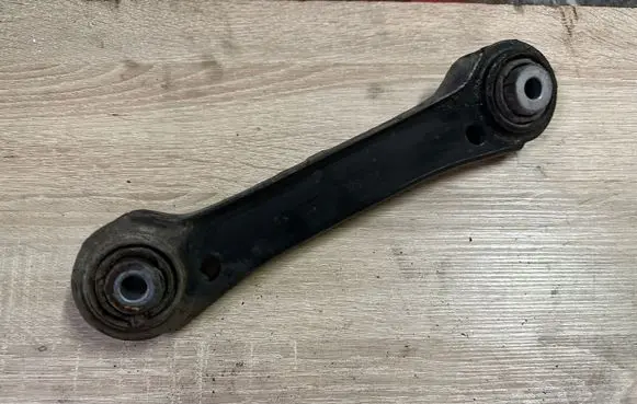 BMW X1 E84 Rear control arm 6782237