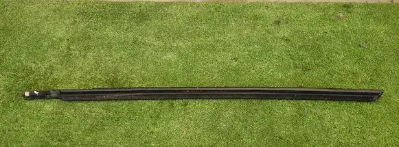 Ford Explorer VI Front door windshield rail LB5B-S20562-AH LB5B-S20562