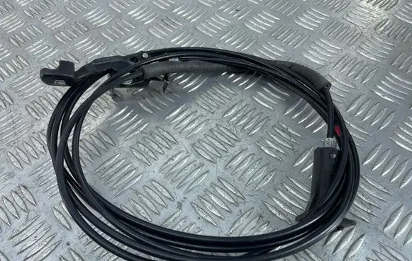 KIA Sportage Fuel cap flap release cable 