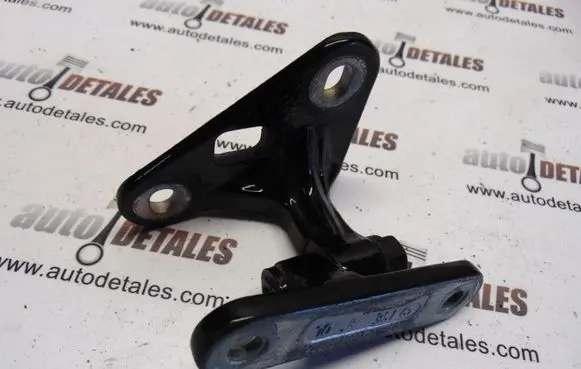 Mercedes-Benz E W211 Front door upper hinge