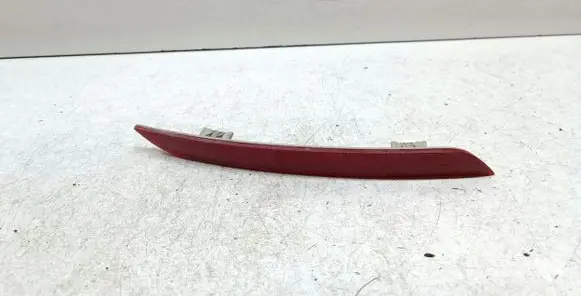 Rear tail light reflector