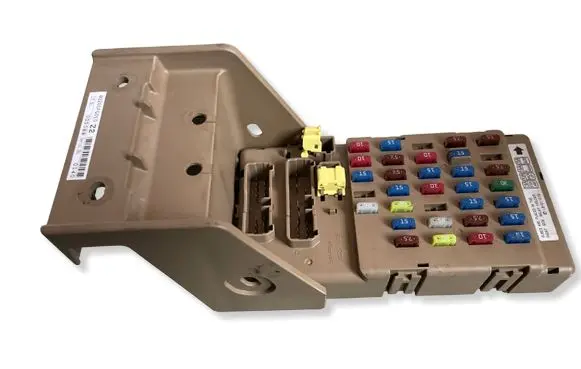 Subaru Forester SH Fuse module 82201FG010 005088