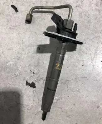 Audi A6 S6 C6 4F Fuel injector 059130277AB