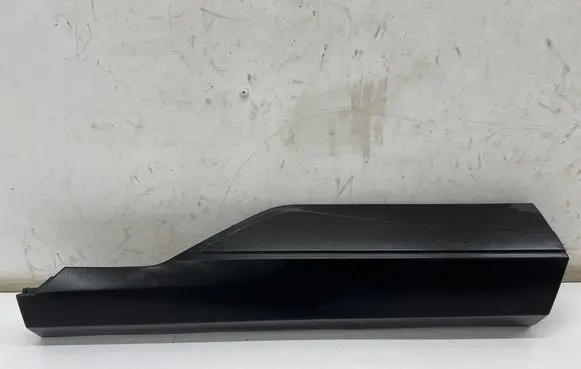 Nissan X-Trail T33 Rear door trim (molding) 828706RA0A