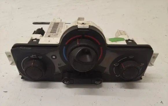 Renault Megane II Air conditioner control unit module 69420001