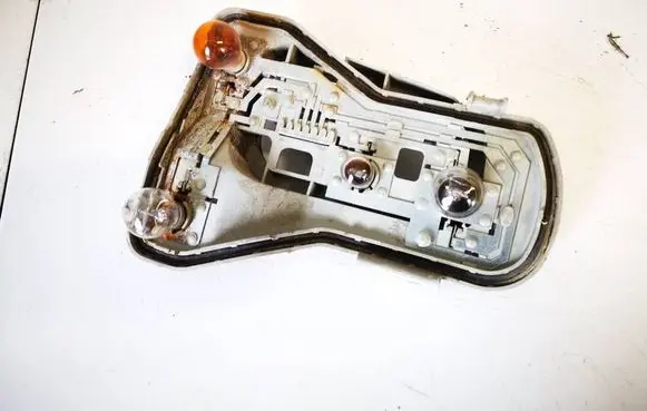 Volkswagen Polo IV 9N3 Tail light bulb cover holder 6q6945257f