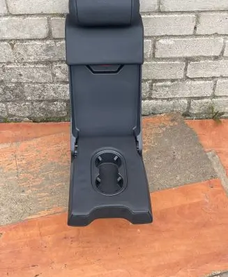 Porsche Macan (95B) Rear seat 