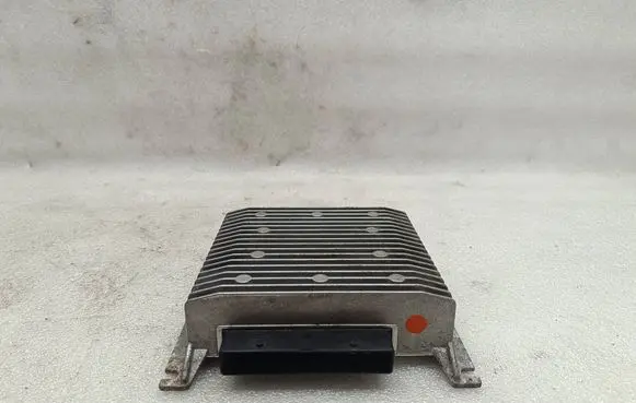 Volkswagen PASSAT B7 Sound amplifier 5K0035456A