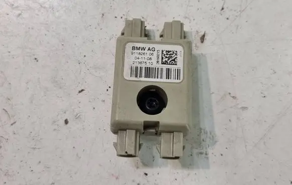 BMW 7 F01 F02 F03 F04 Aerial antenna amplifier 9118261 041108 21367510