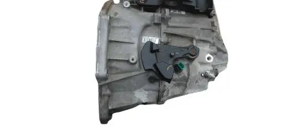 Renault Trafic III (X82) Manual 5 speed gearbox CEPF6R9M 304017407R