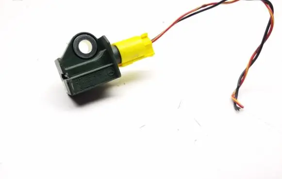 Mercedes-Benz E W212 Airbag deployment crash/impact sensor A1729056000