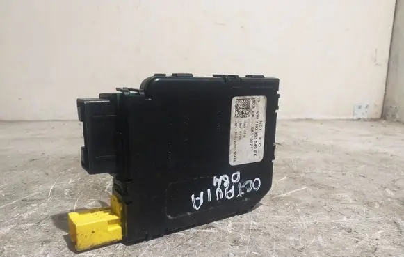 Skoda Octavia Mk2 (1Z) Steering angle sensor 1K0953549BF