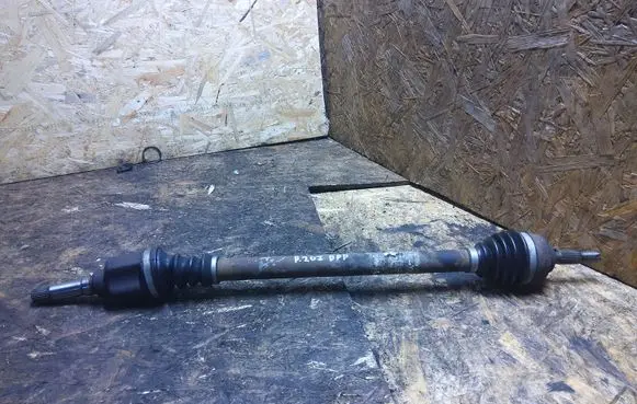 Peugeot 207 CC Front driveshaft