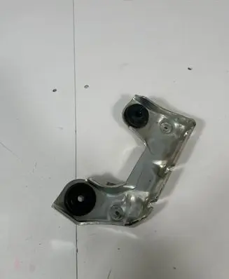 Toyota C-HR I Gearbox mounting bracket